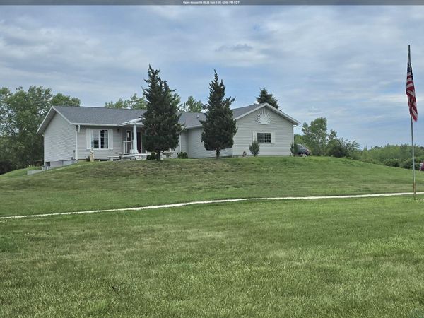 2904 B Avenue, Winnebago, NE 68071