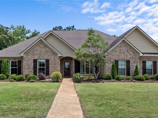 11218 PERSINGER Circle, Northport, AL 35475