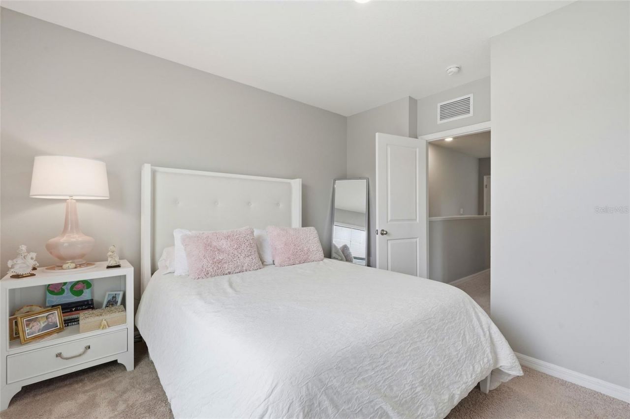 6537 Serenity Fall Lane, Sarasota, FL 34240 Photo