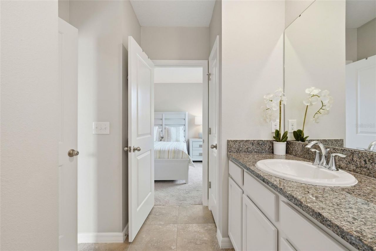 6537 Serenity Fall Lane, Sarasota, FL 34240 Photo