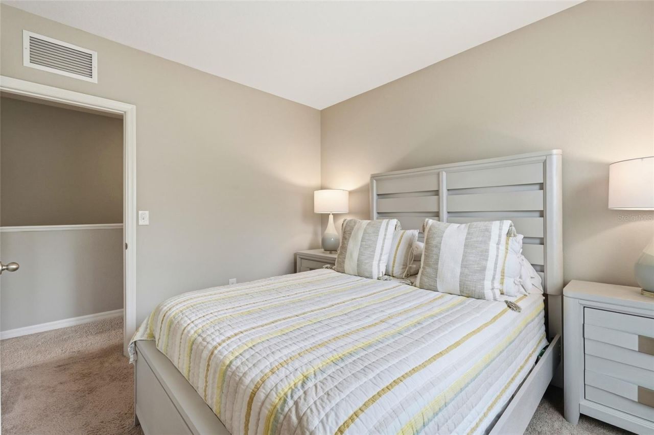 6537 Serenity Fall Lane, Sarasota, FL 34240 Photo