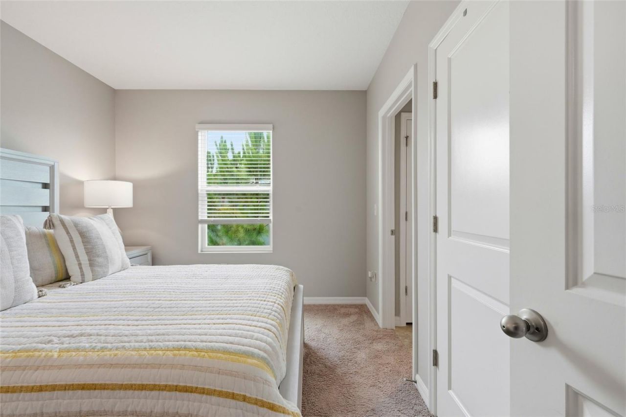 6537 Serenity Fall Lane, Sarasota, FL 34240 Photo