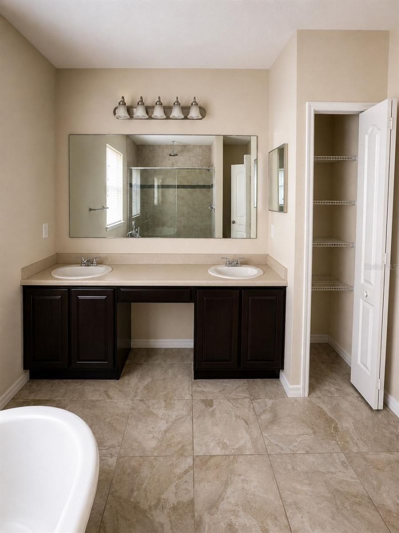 5332 NW Wisk Fern Circle, Port Saint Lucie, FL 34986 Photo