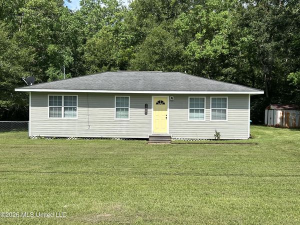 12081 Mccandliss Drive, Gulfport, MS 39503
