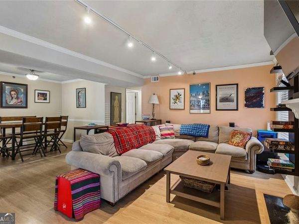 4100 Riverlook Parkway, Unit 102, Marietta, GA 30067