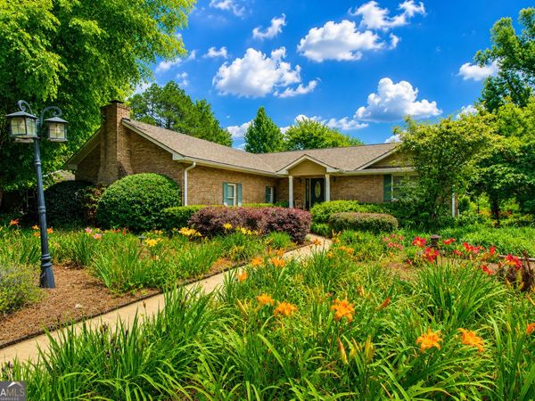 509 Buttrum Road NE, Adairsville, GA 30103