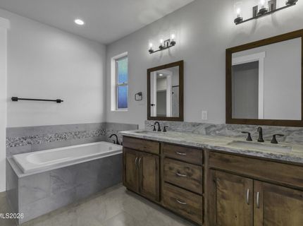 986 La Strata Drive, Minden, NV 89423 Photo