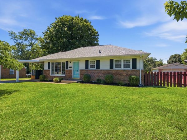 616 Hyde Park Ave , Gallatin, TN 37066