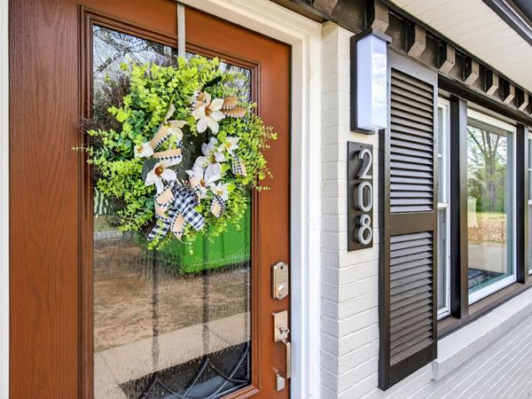 208 Forest Hills Dr , Clarksville, TN 37040