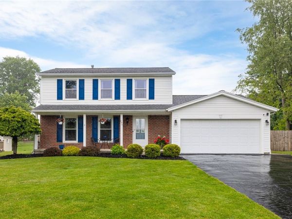 290 Stone Fence Road , Rochester, NY 14626