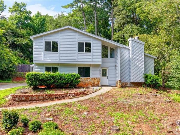 6567 Oakwood Drive, Douglasville, GA 30135