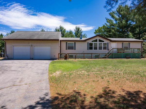 2628 10th Drive, Adams, WI 53910