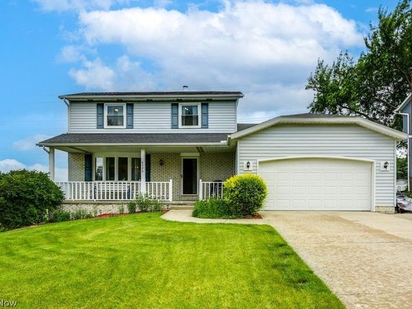 4124 Coral Gables Drive , Parma, OH 44134