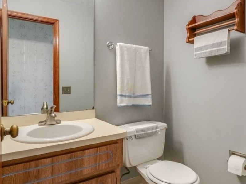 4124 Coral Gables Drive, Parma, OH 44134 Photo 23