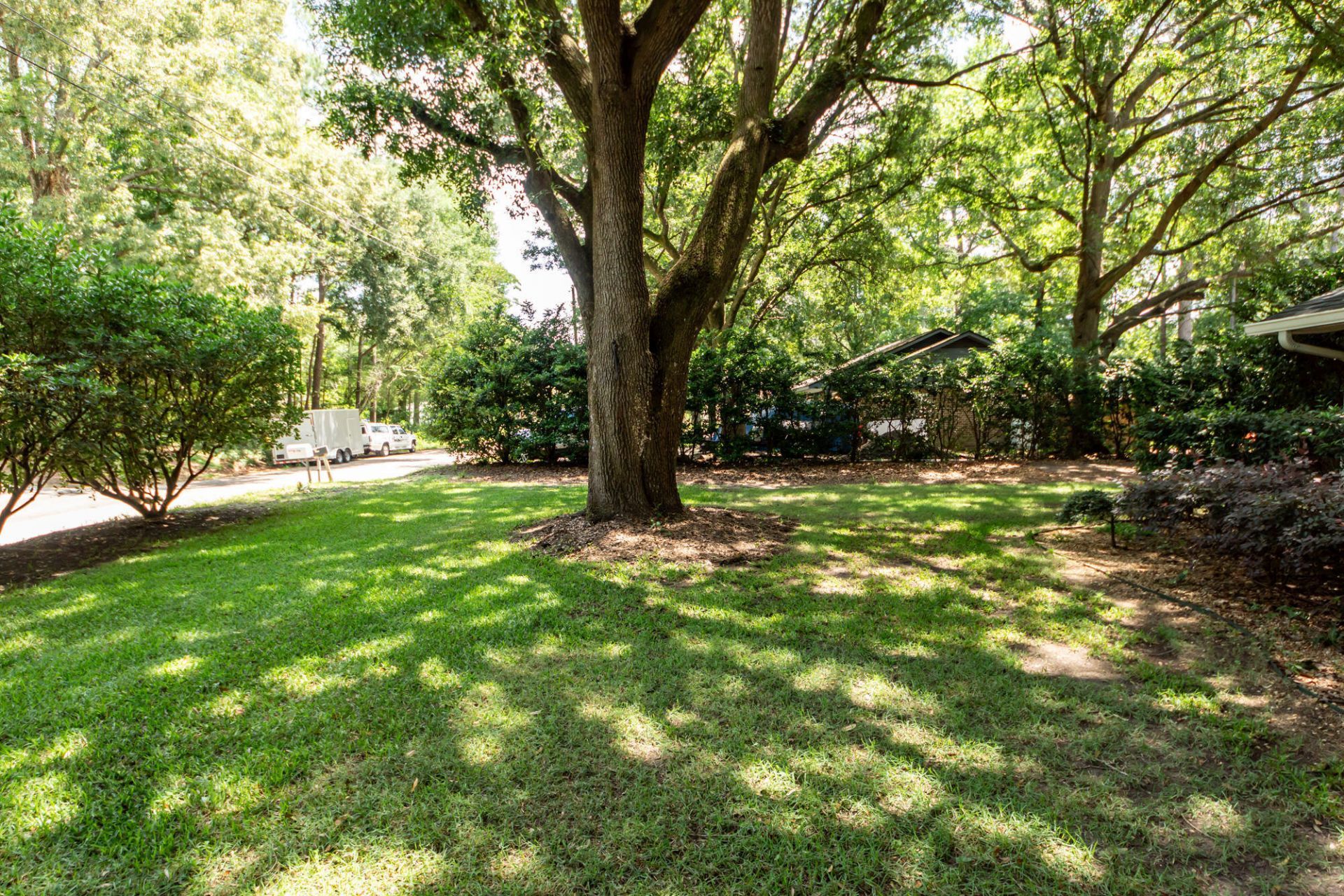 5717 San Flora Avenue Photo 5