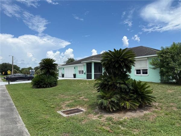 200 Arthur AVE , LEHIGH ACRES, FL 33936