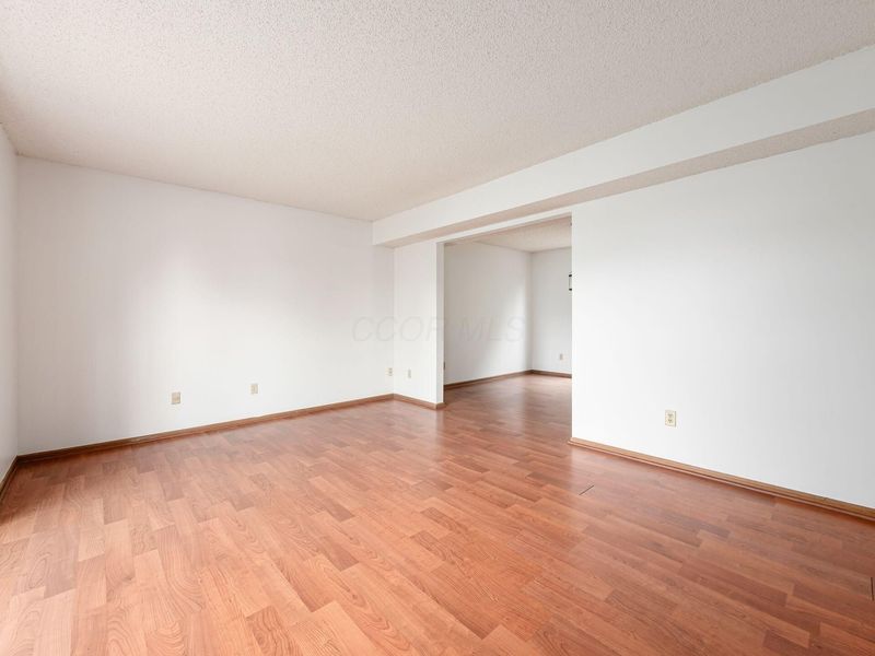 2993 Carlsbad Drive, Hilliard, OH 43026 Photo 6