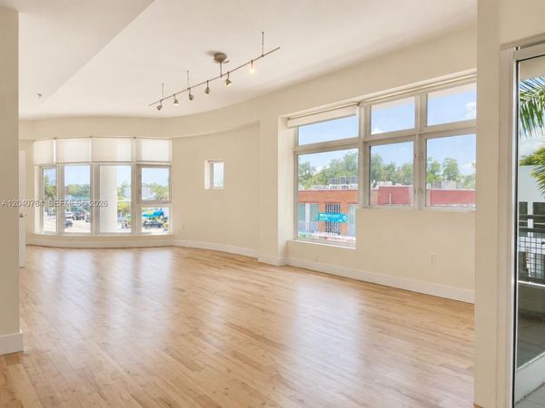 6701 Biscayne Blvd, Unit 201, Miami, FL 33138