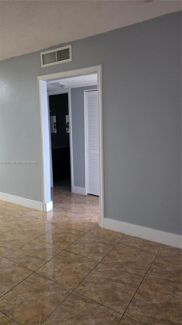 6950 W 6th Ave, Unit 308, Hialeah, FL 33014 Photo