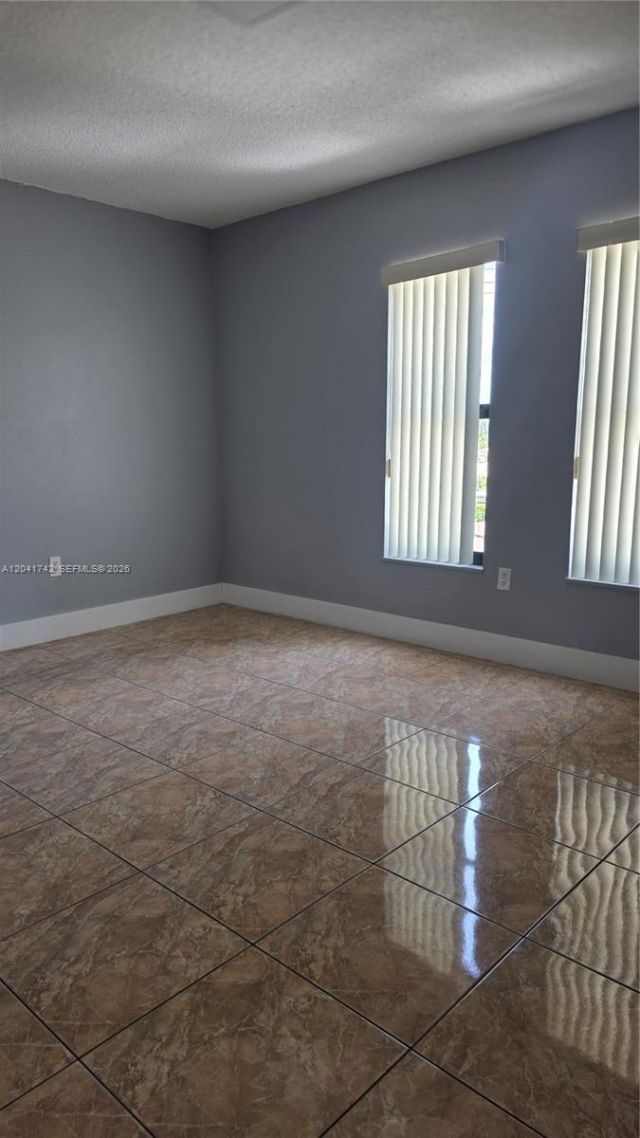 6950 W 6th Ave, Unit 308, Hialeah, FL 33014 Photo