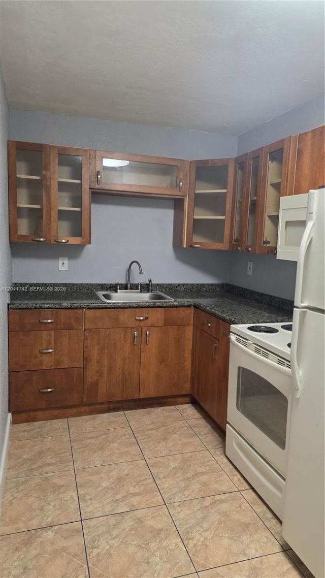 6950 W 6th Ave, Unit 308, Hialeah, FL 33014 Photo