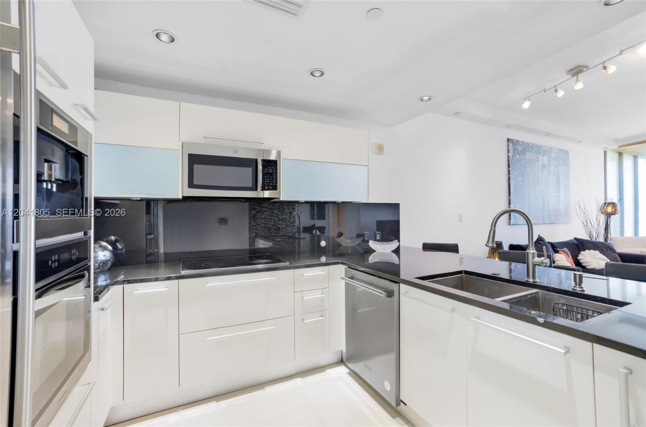 17121 Collins Ave , Unit 1406, Sunny Isles Beach, FL 33160 Photo