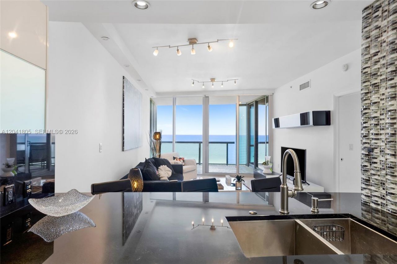 17121 Collins Ave , Unit 1406, Sunny Isles Beach, FL 33160 Photo