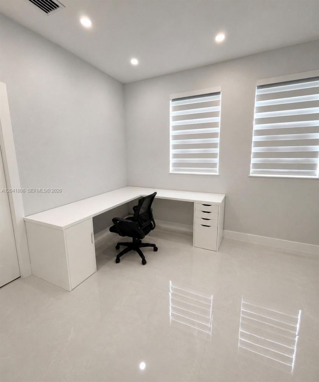 8037 W 36th Ave , Unit 6, Hialeah, FL 33018 Photo