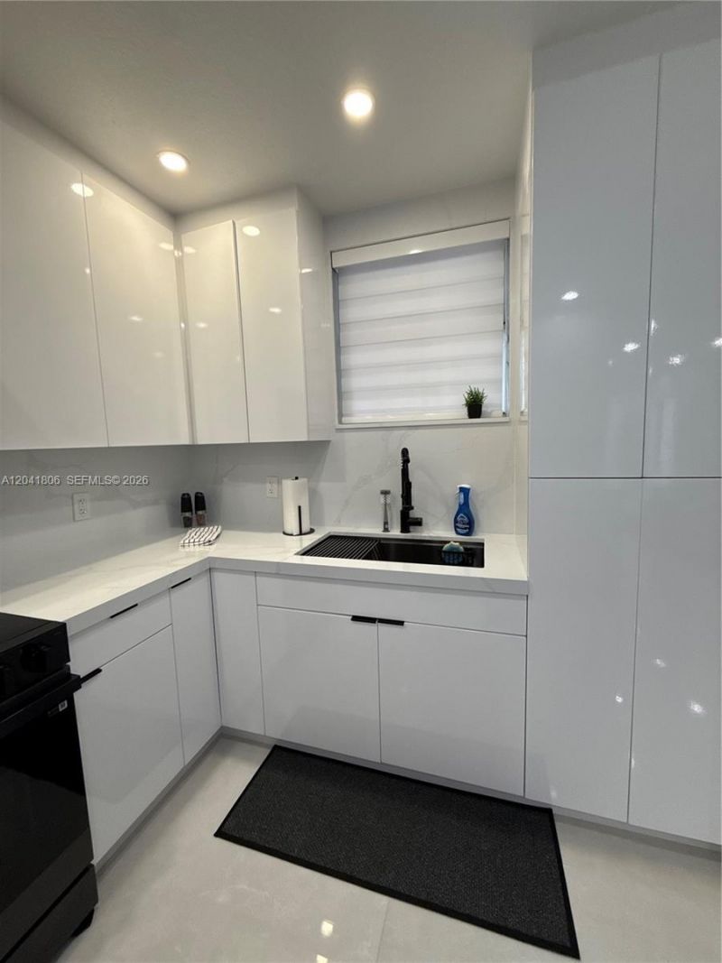 8037 W 36th Ave , Unit 6, Hialeah, FL 33018 Photo