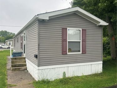 611 C Street, Niagara Falls, NY 14304