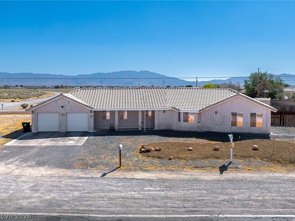 2335 Mount Charleston Drive, Pahrump, NV 89048
