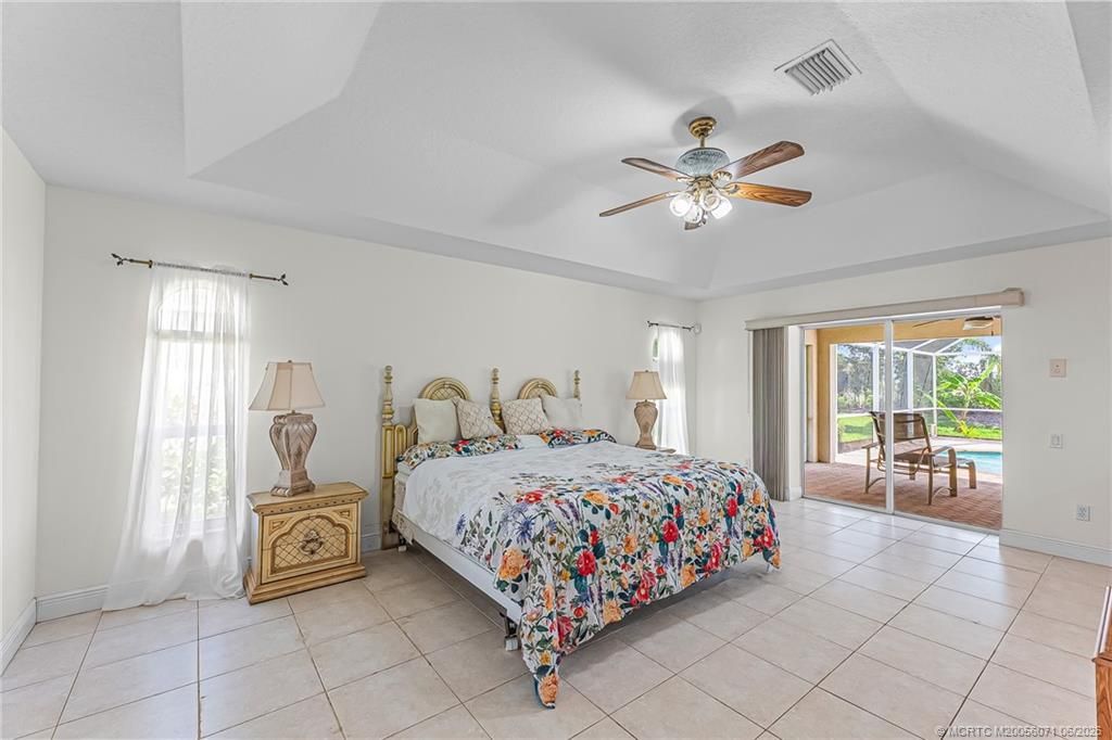 524 SE Nome Drive , Port Saint Lucie, FL 34984 Photo