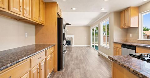 851 Tennis Ln, Tracy, CA 95376 Photo