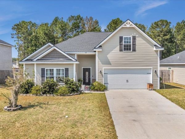 201 Turpentine Trail, Hinesville, GA 31313