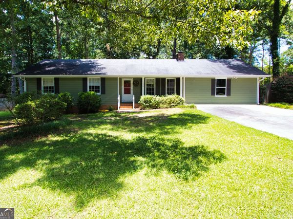 324 Zion Wood Road, Loganville, GA 30052