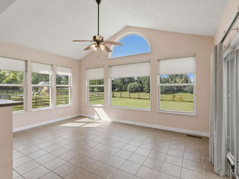 5363 Canyon Ridge Drive, Liberty Township, OH 45011 Photo 18