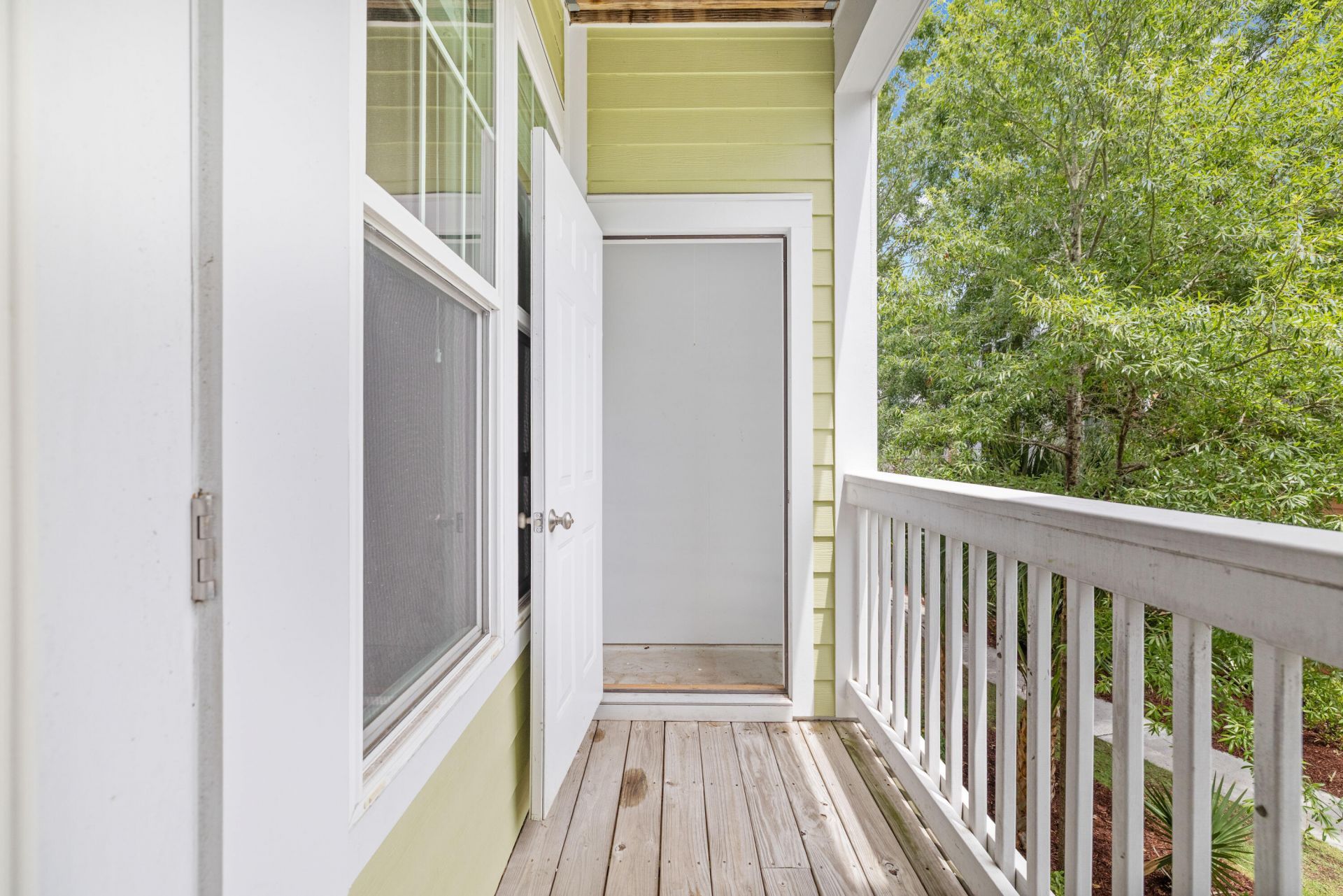 2322 Chatelain Way Photo 23