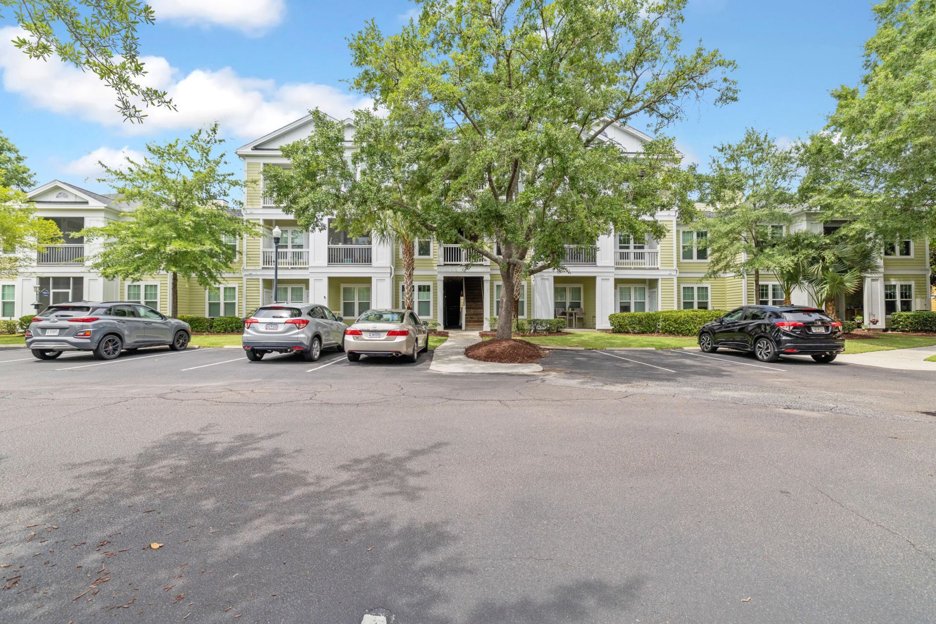 2322 Chatelain Way Photo 24