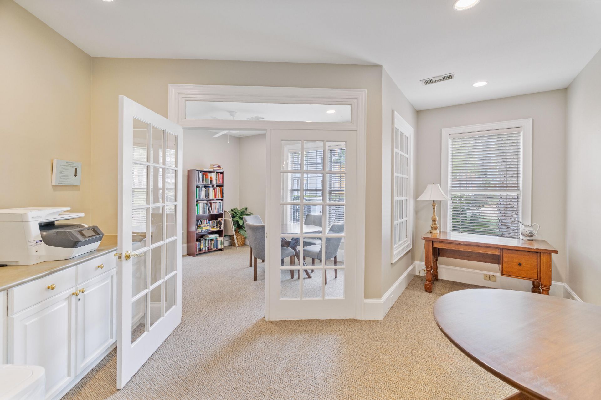 2322 Chatelain Way Photo 37
