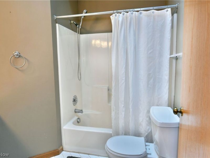 4052 Saint Andrews Court, Unit 4, Canfield, OH 44406 Photo 39