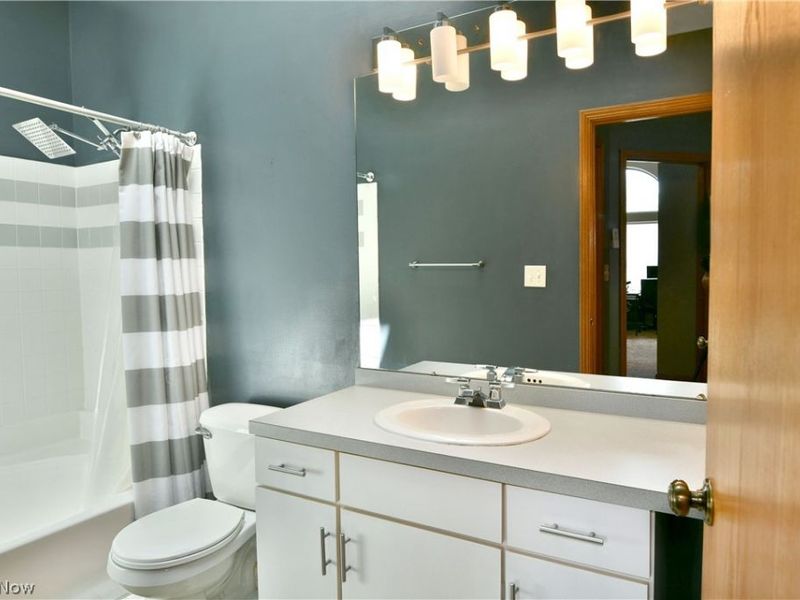 4052 Saint Andrews Court, Unit 4, Canfield, OH 44406 Photo 45