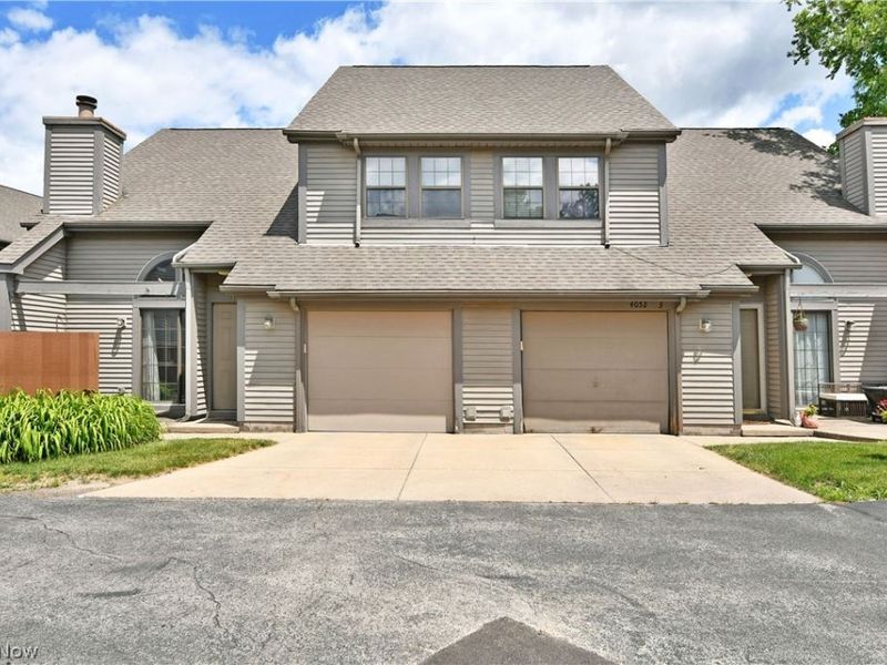 4052 Saint Andrews Court, Unit 4, Canfield, OH 44406 Photo 6