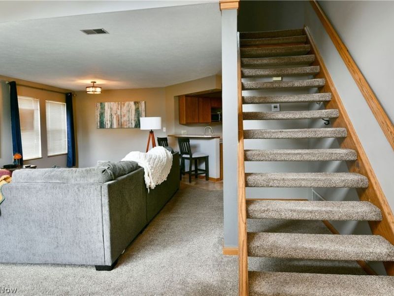4052 Saint Andrews Court, Unit 4, Canfield, OH 44406 Photo 9