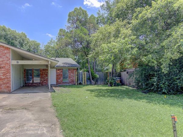 5301 Indio CIR , Unit B, Austin, TX 78745