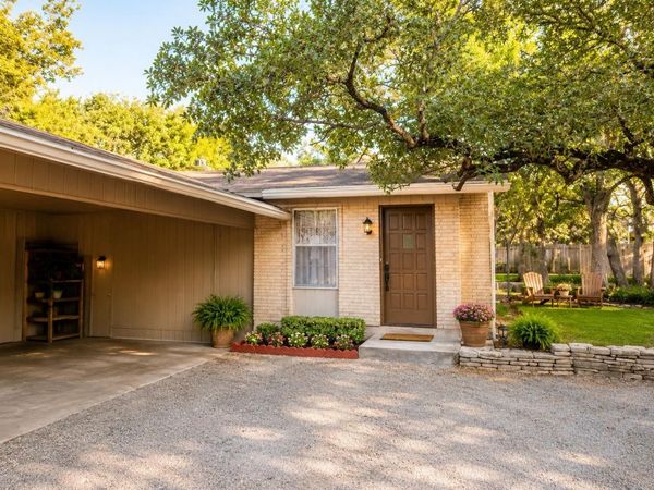 115 N Laurelwood DR, Unit B, Austin, TX 78733
