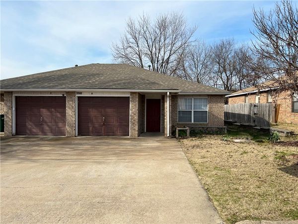 5900 Samantha Street, Unit A, Fayetteville, AR 72704