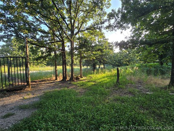 E 211th Street S, Bixby, OK 74008