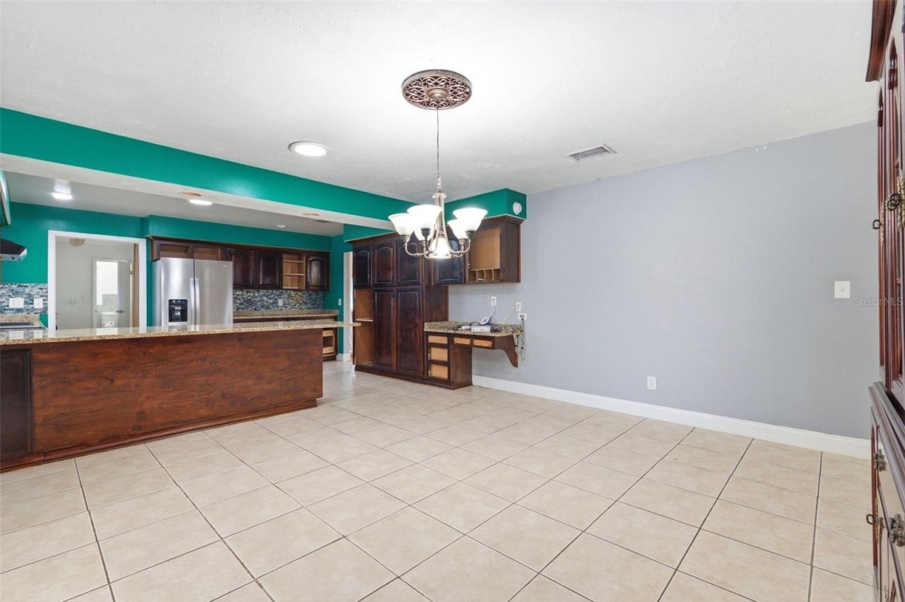 1606 Lark Lane , Brandon, FL 33510 Photo