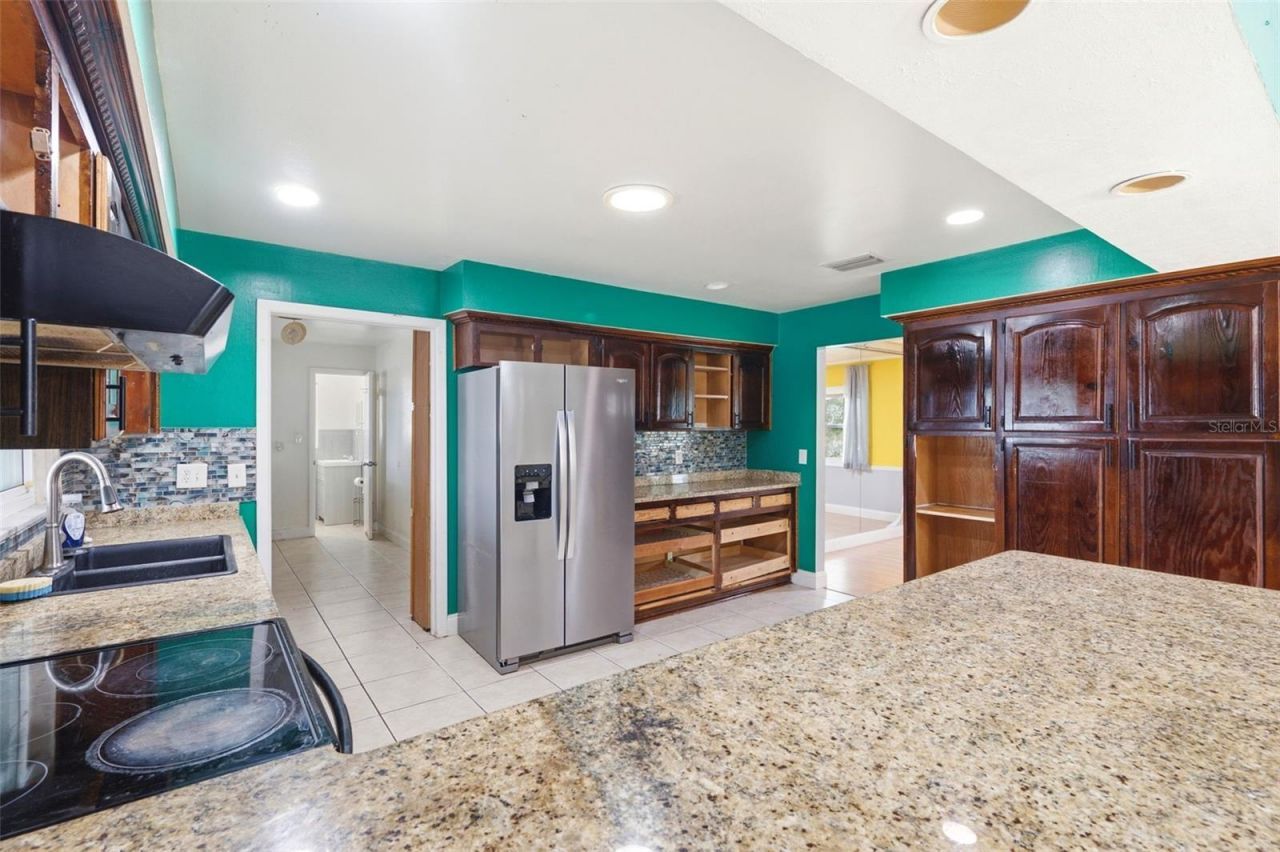 1606 Lark Lane , Brandon, FL 33510 Photo