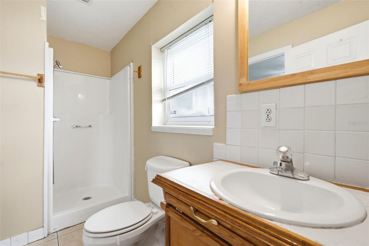 1606 Lark Lane , Brandon, FL 33510 Photo